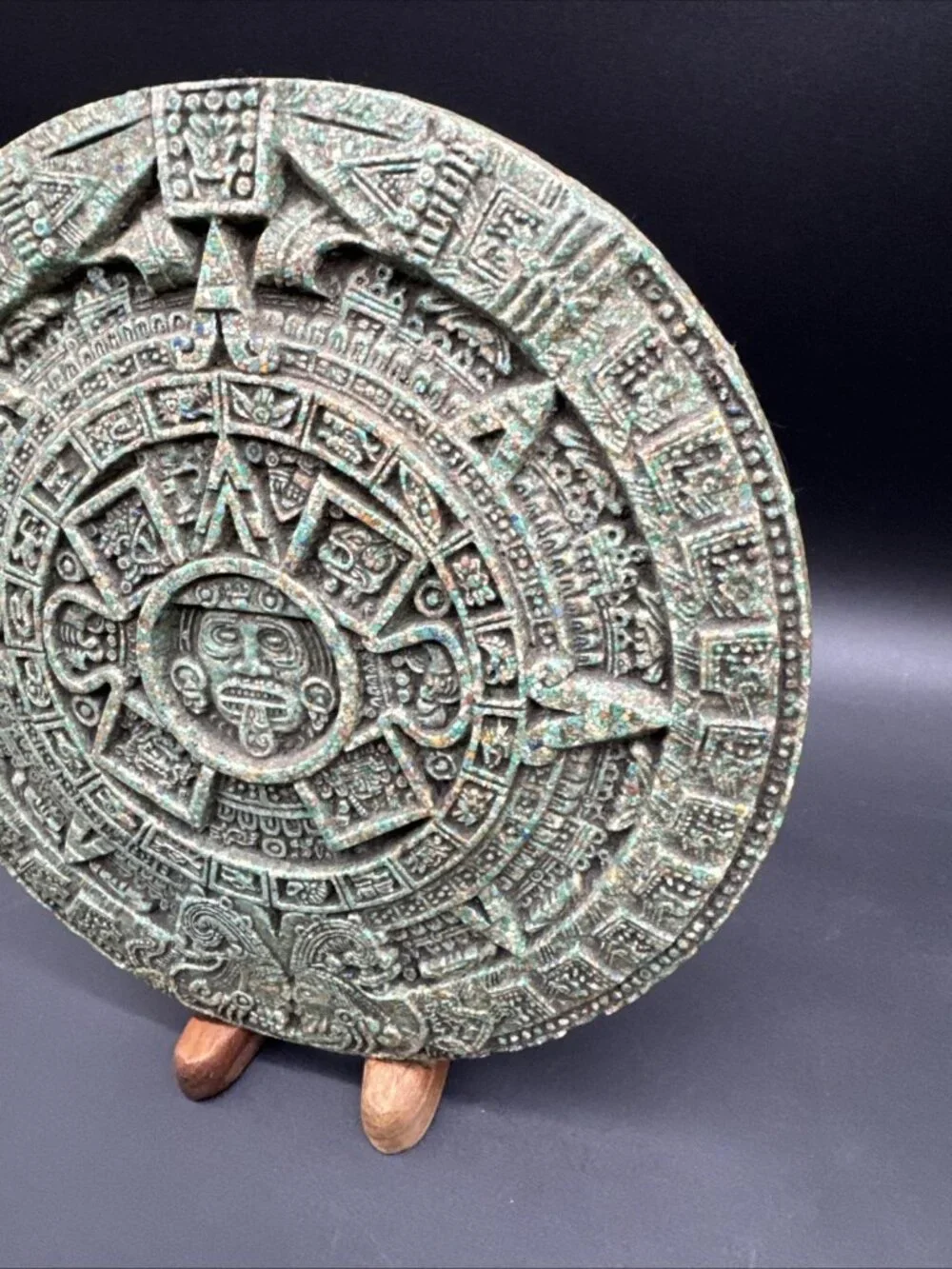 VTG AZTEC SUN STONE CALENDAR PLAQUE 9” CRUSHED MALACHITE RESIN WALL HANGING